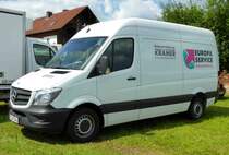 MB Sprinter der Autovermietung KRÄMER, gesehen bei der Kreistierschau des LK Fulda in Petersberg-Melzdorf, Juni 2014