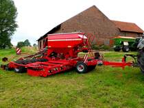 Horsch - Sämaschine, ausgestellt beim Ortsjubiläum von Unterweisenborn, Juni 2014