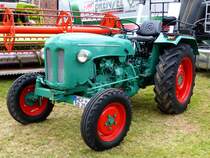 Kramer 350, ausgestellt beim Ortsjubiläum von Unterweisenborn im Juni 2014