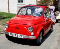 Fiat 500 steht bei den Fladungen Classics 2014