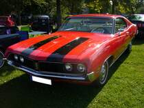 Ford Torino Coupe des Jahrganges 1971. Bei den Modelljahren 1970 - 1971 spricht man auch vom Torino der zweiten Serie. Als Motorisierung konnte man einen 145 PS starken 6-Zylinderreihenmotor oder eine V8-motor mit 210 PS wählen. US-cartreffen Centro Oberhausen am 19.07.2014.