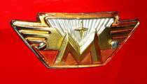 MATCHLESS, Tankemblem an einem Oldtimer-Motorrad der englischen Firma, Juli 2014