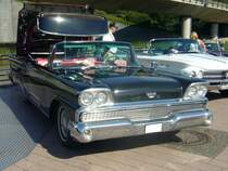 Ford Galaxie Skyliner Convertible des Modelljahres 1959. US-carmeeting Centro Oberhausen am 19.07.2014.