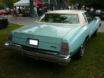 Heckansicht eines Chevrolet Monte Carlo Landaulet von 1977. US-carmeeting Centro Oberhausen am 20.07.2014.