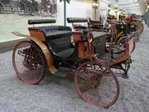 Peugeot Phaetonnet Type 8

Baujahr 1893, 2 Zylinder, 1282 ccm, 20 km/h, 3 PS

Cité de l'Automobile, Mulhouse, 3.10.12