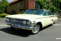 ein weiteres Modell der Firma Chevrolet: Impala Sport Coupe aus dem Jahr 1960 steht bei den Fladungen Classics 2014