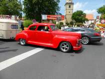 unbekanntes US-Car verlässt die Fladungen Classics 2014