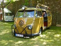 bei den Fladungen Classics 2014 in vielen Varianten zu bestaunen: VW T1