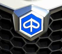 Piaggio, altes Logo an einem Motorroller, der italienische Konzern hat seinen Sitz in Pontedera, Juli 2014