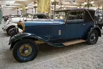 Mercedes-Benz Cabriolet 600

Baujahr 1928, 6 Zylinder, 6240 ccm, 130 km/h, 140 PS 

Cité de l'Automobile, Mulhouse, 3.10.12 