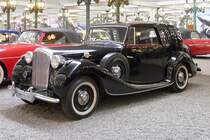 Bently Coach MK6

Baujahr 1948, 6 Zylinder, 4257 ccm, 150 km/h, 130 PS 

Cité de l'Automobile, Mulhouse, 3.10.12 