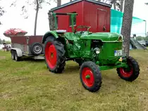 Deutz D30, gesehen beim Oldtimertreffen in Alt Schwerin im August 2014