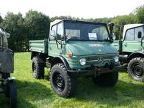Unimog U 406 bei der 1. Oldtimerausstellung in 36119 Neuhof - Hattenhof am 31.08.08

