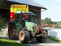 Fendt Vario 412 mit Pöttinger Faro Ladewagen in Sulzberg-Ottacker am 08.08.14