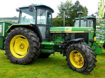 John Deere 3350 steht beim Lanz & John Deere - Treffen in Kirchheim am See im August 2014