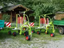 Zwei neue Claas Kreiselschwader am 17.08.14 am 17.08.14 bei Rettenberg 