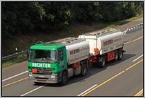 Mercedes-Benz Actros 1851 V8 von Richter Minerall aus Ldenscheid. (02.09.2008)
