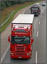 Schnheit in rot: SCANIA Topline R500 \8/  fhrt Richtung Norden. (02.09.2008)
