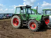 selbst auf dem Besucherparkplatz konnte man Fendt-Produkte sehen, hier ein Fendt 307LSA, anl. des FENDT-Feldtages in Wadenbrunn im August 2014