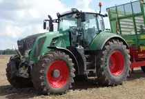 Fendt 826 Vario gesehen beim Fendt - Feldtag in Wadenbrunn im August 2014