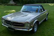 .   Mercedes-Benz 280 SL war zu den Classic Days in Mondorf angereist.  30.08.2014