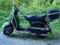 Piaggio PX125 italienischer Motorroller in der klassischen Form