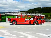 Saurer Feuerwehrauto am Saurer Treff im Campus Sursee am 30.08.2014
