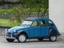Blauer Citroen in Reuchenette am Strassenrand am 31.08.2014