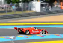 Jägermeister Porsche von 1990,beim Group C Rennen in Le Mans 14.6.2014 Bearbeitet mit Tilt Shift (Miniatureffekt)