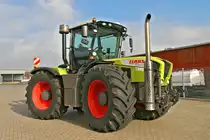Claas Xerion 3300 TRAC VC am 15.10.2008 in Münster.