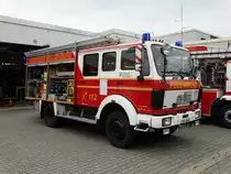 Mercedes Benz 1222 AF HLF 16 (Florian Isenburg 3/44-1) am 13.09.14 in Neu-Isenburg beim Tag der Offenen Tür der Feuerwehr