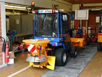 Ein kleiner Schneepflug  am 13.09.14 in Neu-Isenburg beim Tag der Offenen Tür der Feuerwehr 