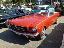 Ford Mustang Oldtimer Ausgestellt am der Route 66 in Aarburg am 06.09.2014