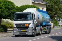 . M-B Axor Tanksattelzug mit Aral Kraftstoff, aufgenommen am 17.09.2014