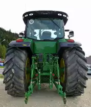 John Deere 8310R, das Hinterteil des schweren Allradschleppers, Aug.2010