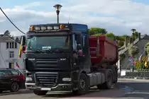 . DAF XF mit Kipperauflieger gesehen am 27.09.2014.