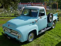 . Ford F100 war am 30.08.2014 in Mondorf ausgestellt.