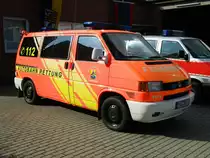 VW T4  Autobahn-Rettung  - zum Transport von Bergungs- und Rettungstechnik und Platz für vier Kameraden der FFw Lützen, stationiert direkt an der A38 zwischen AS Leipzig-Südwest und dem AK Rippachtal am 27.09.2014