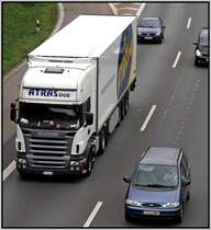 Ein SCANIA \8/ R500 der Spedition ATRAS DUE aus Italien ist mit einem  THERMO KING  Khlauflieger Richtung Sden unterwegs. (05.09.2008)
