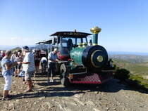 SANE Strassen Ausflugsbahn unterwegs in den Bergen bei Roses am 01.10.2014