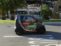 Schwarzer Werbesmart in den Strassen von Roses (Spanien) am 27.09.2014