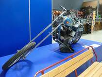 Harley Davidson Ironhead XLH

Baujahr 1962, 2 Zylinder, 900 ccm

Mobilia Automuseo, Kangasala, Finnland, 14.4.2013 