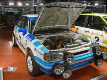 Mazda 323 4WD (Allrad)

Baujahr 1990, 4 Zylinder, 1623 ccm, 260 PS

Die PKW-Sammlung ist in einem zweiten Gebäude untergebracht, dass sich auf dem Gelände der lokalen Straßenmeisterei befindet. Da dort kein Museumspersonal ist, sind alle Modelle hinter Glas. 

Mobilia Automuseo, Kangasala, Finnland, 14.4.2013