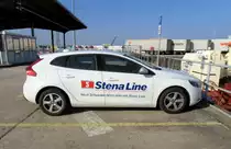 Volvo V40 als Dienstwagen der Reederei Stena Line, am 04.10.14, in Rostock.