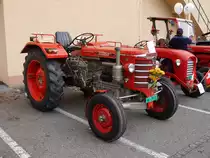 Oldtimer Traktor Hürlimann D-110 in Bremgarten AG am 18.10.2014