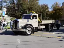 Oldtimer LKW Saurer Kipper unterwegs in Bremgarten AG am 18.10.2014