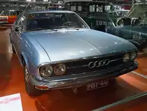 Audi 100 Coupé S

Baujahr 1972, 4 Zylinder, 1871 ccm, 112 PS

Die PKW-Sammlung ist in einem zweiten Gebäude untergebracht, dass sich auf dem Gelände der lokalen Straßenmeisterei befindet. Da dort kein Museumspersonal ist, sind alle Modelle hinter Glas. 

Mobilia Automuseo, Kangasala, Finnland, 14.4.2013