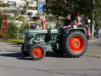Oldtimer Traktor Hürlimann unterwegs in Bremgarten AG am 18.10.2014