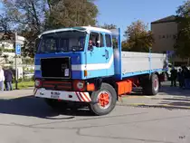 Oldtimer LKW Volvo F88 unterwegs in Bremgarten AG am 18.10.2014