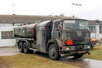 Magirus Deutz Flugfeldtankwagen F 54 - Heliport Saffig Oktober 2003